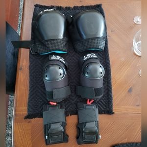 Killer 187 & Triple 8 women's derby skate pad bundle